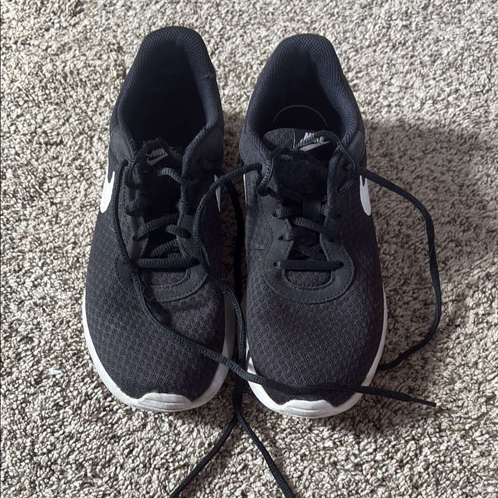 Nike Black and White Sneakers